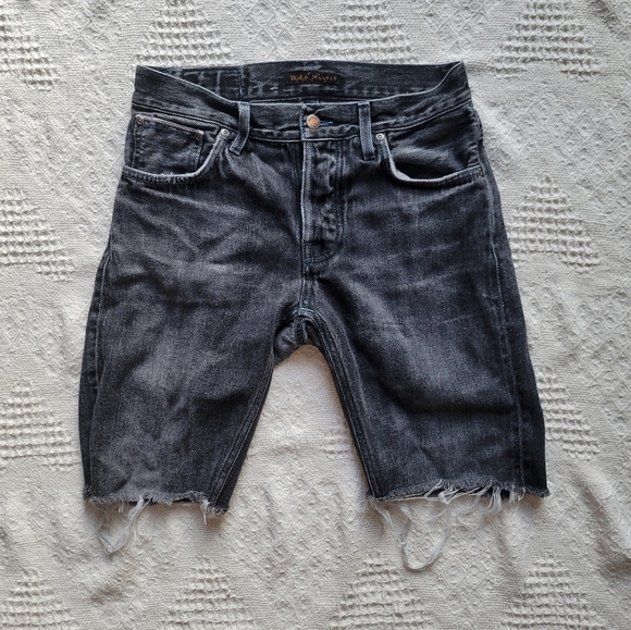 Nudie Black Distressed High-Waisted Cut Off Midi Jean Shorts with raw  hem - Picture 1 of 12
